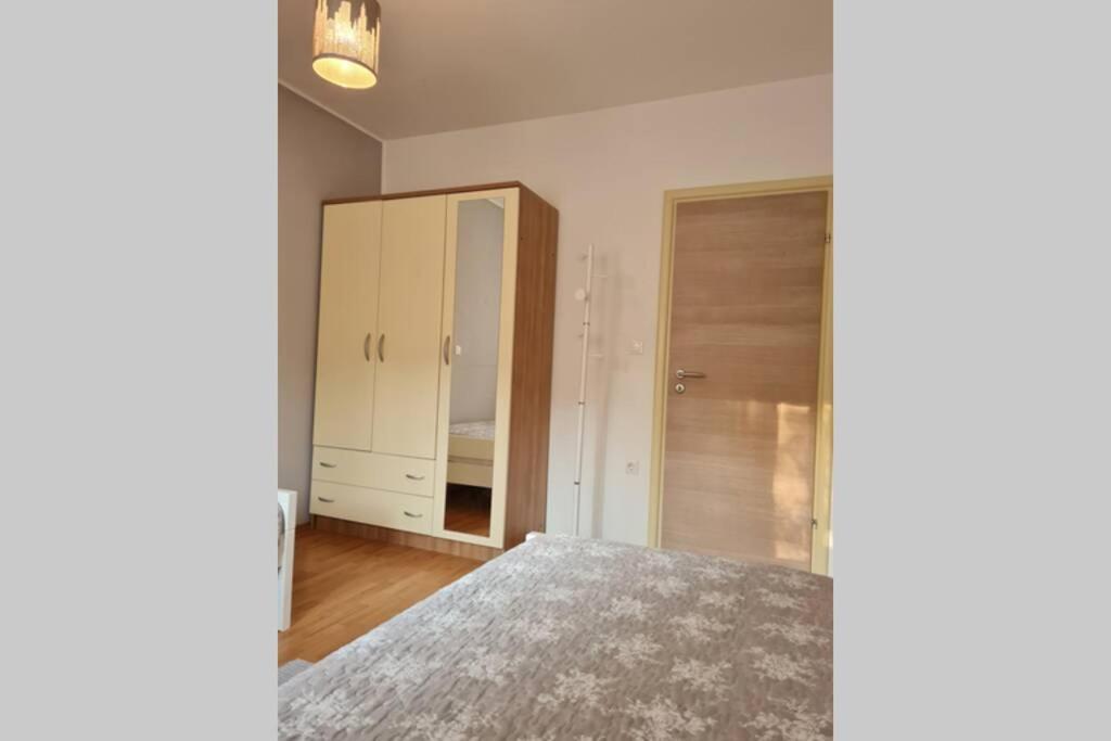 Apartment Zorika Near The Beach PUY Eksteriør bilde