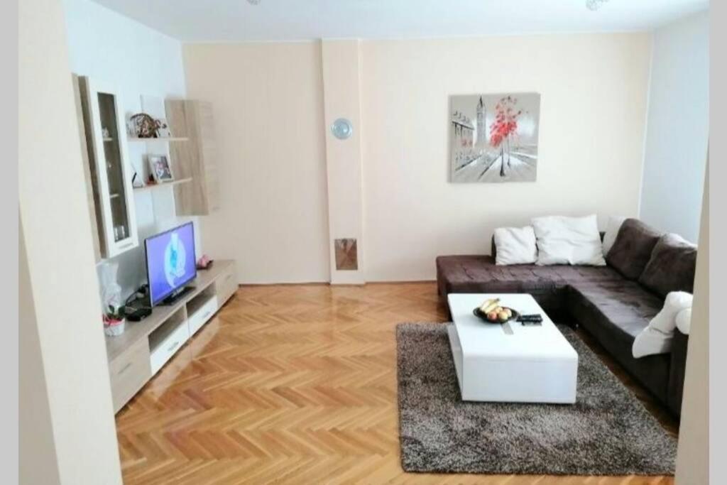 Apartment Zorika Near The Beach PUY Eksteriør bilde